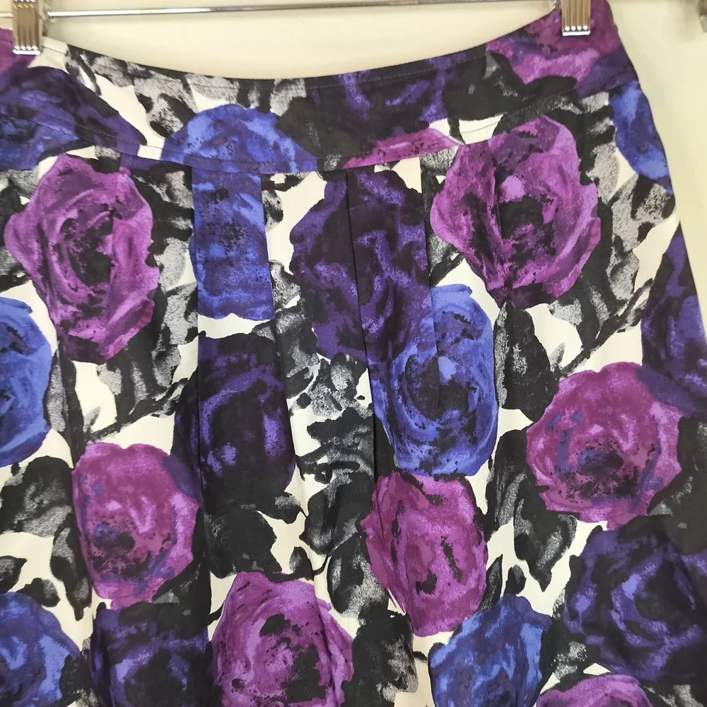 Michael Kors Floral Silk Skirt w Pockets 10 Womens Pleated Dark Moody Flower